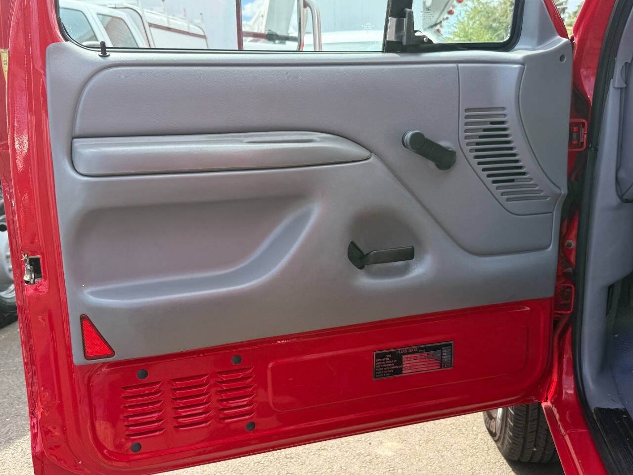 Used 1995 Ford F450 2WD Regular Cab Super Duty image 74