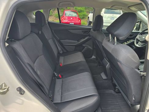 Used 2021 Subaru Crosstrek 2.0i AWD/4WD image 25