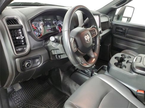 Used 2023 RAM 3500 Tradesman w/ Chrome Appearance Group image 19