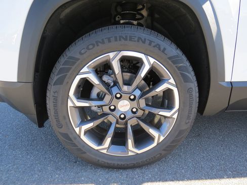 New 2026 GMC Terrain Elevation w/ Elevation Premium Package image 13