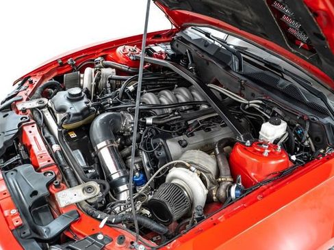 Used 2013 Ford Mustang GT RWD image 30