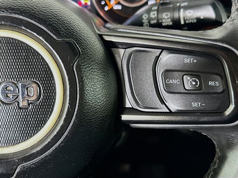 Used 2019 Jeep Wrangler Unlimited Sport S image 14