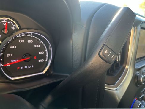 Used 2022 Chevrolet Silverado 3500 LTZ w/ LTZ Convenience Package image 15