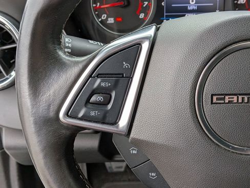 Used 2019 Chevrolet Camaro LT w/ Technology Package image 19