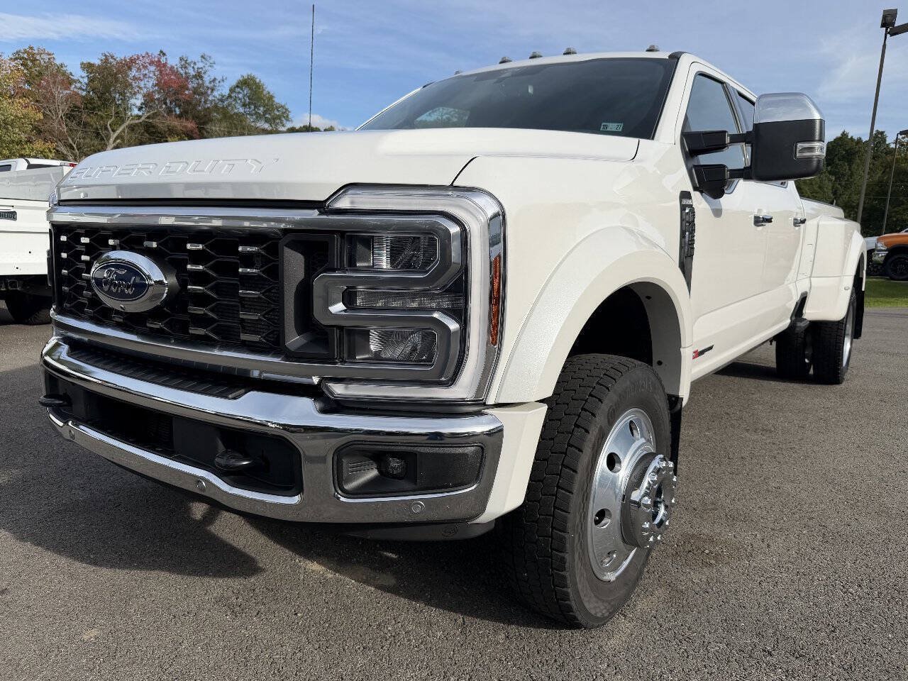 Used 2025 Ford F450 King Ranch w/ Chrome Package AWD/4WD image 5