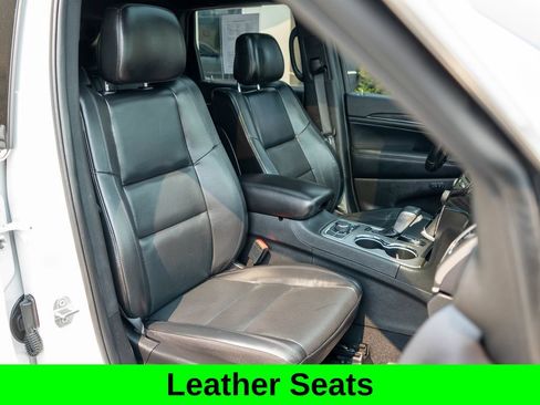 Used 2021 Jeep Grand Cherokee Limited w/ Luxury Group II AWD/4WD image 9