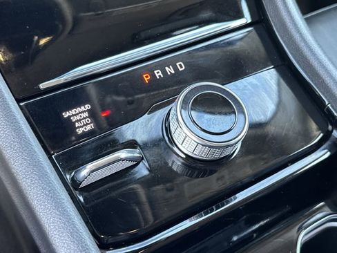 Used 2022 Jeep Grand Cherokee Limited image 20