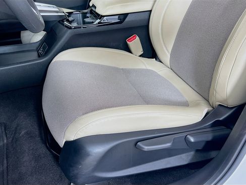 Used 2018 Honda Clarity Plug-In Hybrid image 18