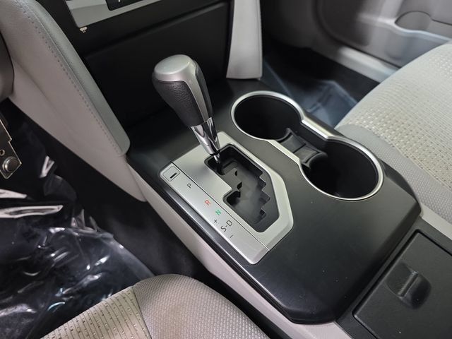 Used 2014 Toyota Camry LE FWD image 25
