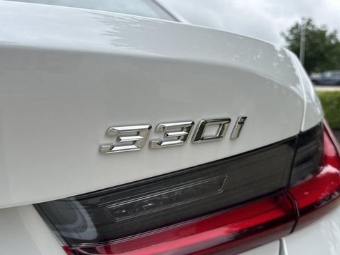 Certified 2026 BMW 330i xDrive Sedan AWD/4WD image 7