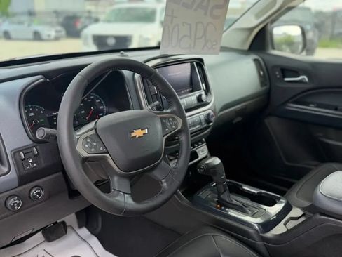 Used 2021 Chevrolet Colorado Z71 AWD/4WD image 10