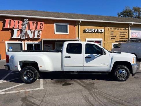 Used 2013 Chevrolet Silverado 3500 LT w/ Convenience Package image 12