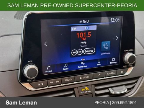 Used 2023 Nissan Altima 2.5 SV FWD image 14