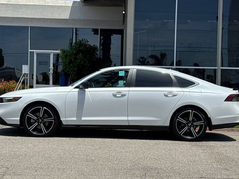 Used 2023 Honda Accord Sport image 7