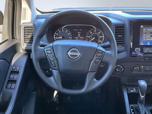 Used 2024 Nissan Frontier S image 5