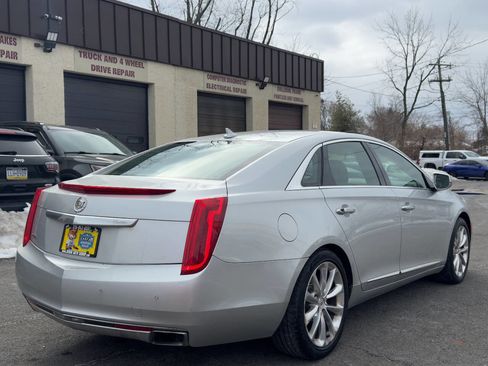 Used 2014 Cadillac XTS Luxury image 6