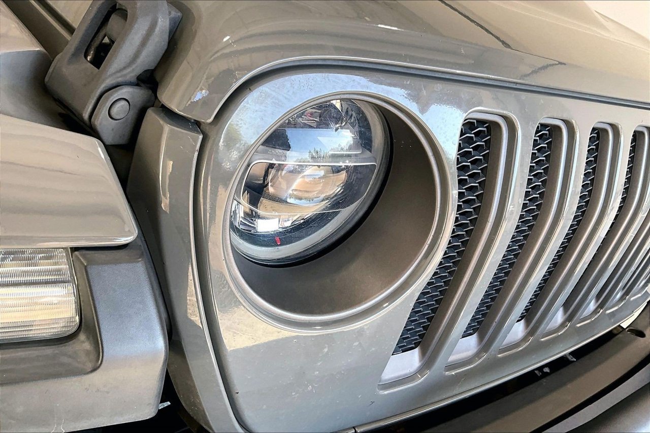 Used 2020 Jeep Wrangler Rubicon AWD/4WD image 12