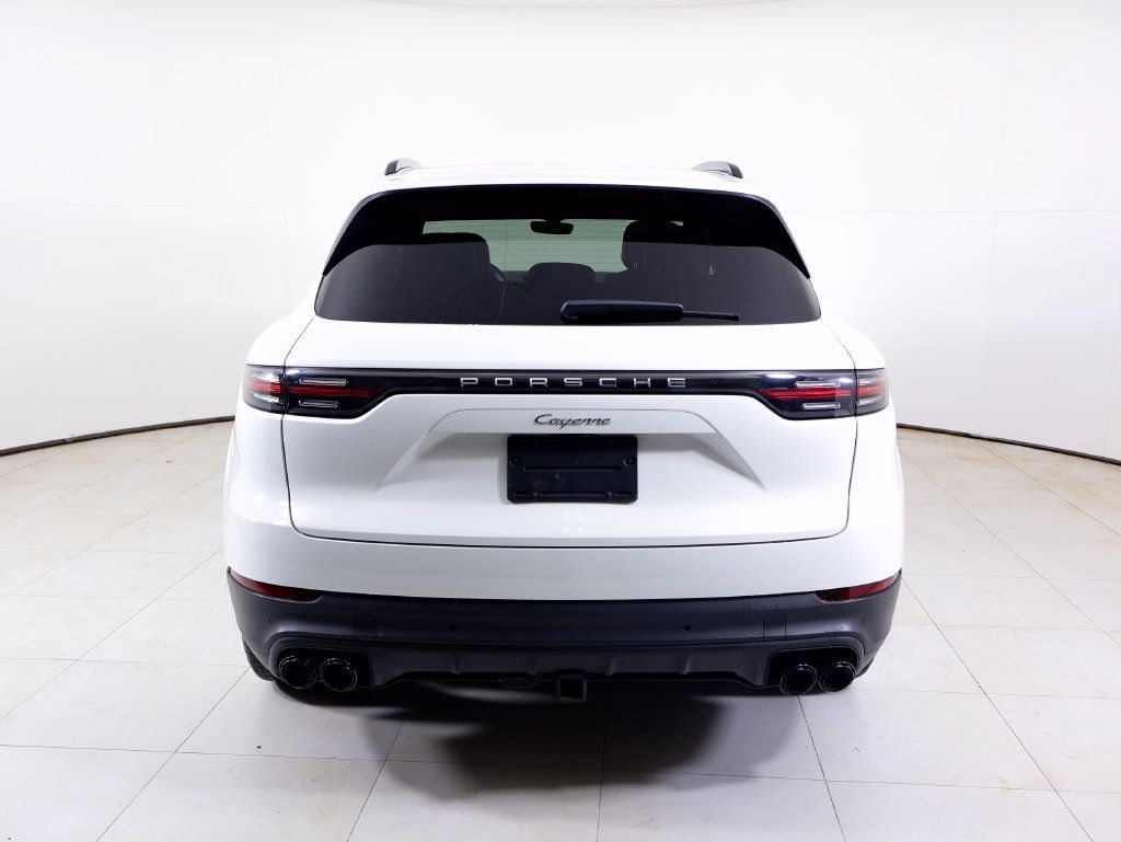 Certified 2022 Porsche Cayenne AWD/4WD image 42