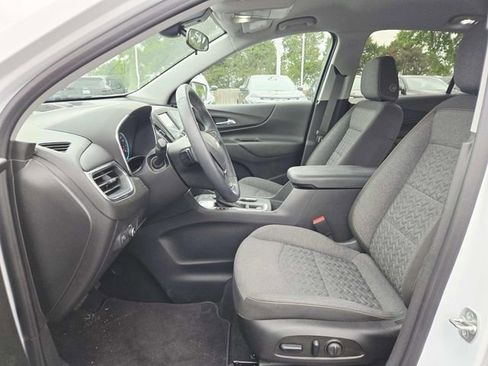 Used 2023 Chevrolet Equinox LT FWD image 8