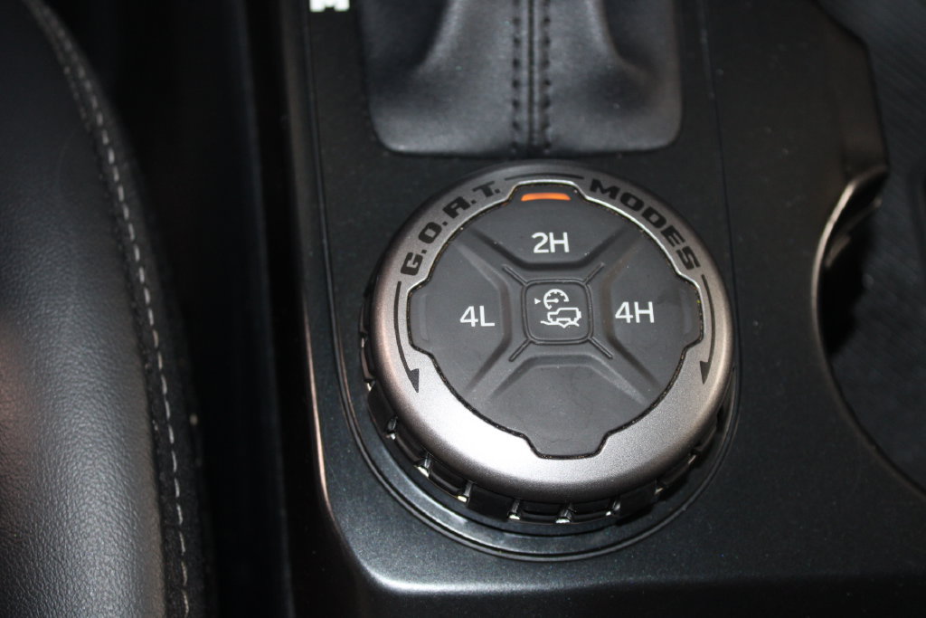 Used 2025 Ford Bronco Outer Banks AWD/4WD image 43