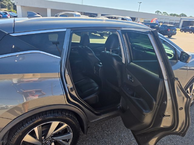 Used 2019 Nissan Murano SL w/ Cargo Package FWD image 14