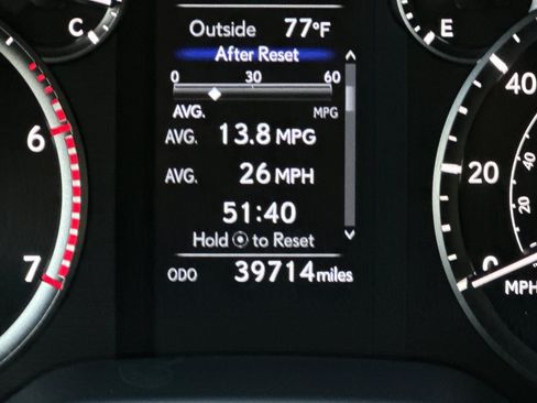 Used 2022 Lexus GX 460 Premium w/ Accessory Package AWD/4WD image 24