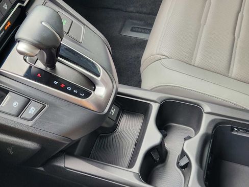 Used 2019 Honda CR-V Touring image 20