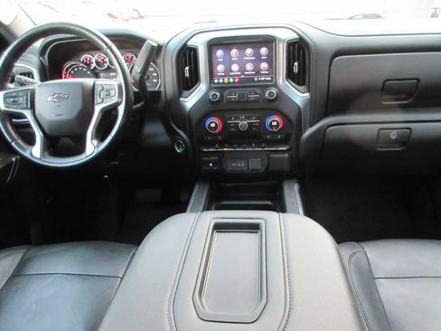Certified 2020 Chevrolet Silverado 1500 LT Trail Boss AWD/4WD image 18