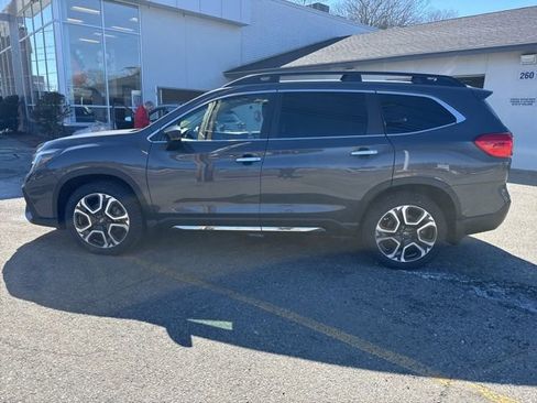 Used 2024 Subaru Ascent Touring image 6