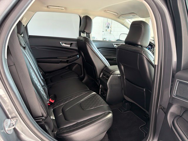 Used 2024 Ford Edge Titanium AWD/4WD image 38