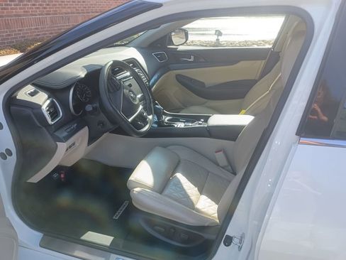 Used 2021 Nissan Maxima Platinum w/ Sport Mat Group image 7