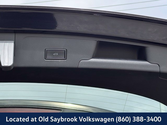 Certified 2024 Volkswagen Atlas Cross Sport SE AWD/4WD image 21