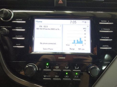 Used 2020 Toyota Camry LE w/ Convenience Package image 25