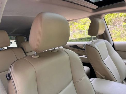 Used 2019 INFINITI QX60 Luxe image 34