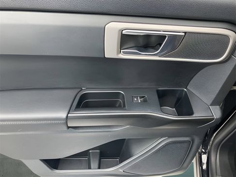 Used 2021 Ford Explorer 2WD image 44