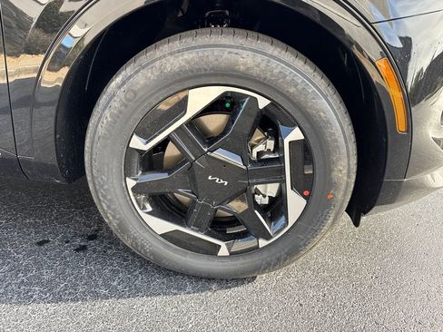 New 2026 Kia Sportage SX image 12