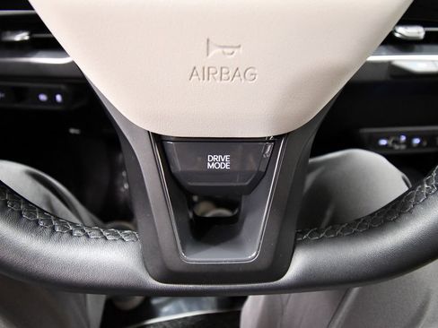 Certified 2025 Kia K4 EX w/ GT-Line Sunroof Package FWD image 19