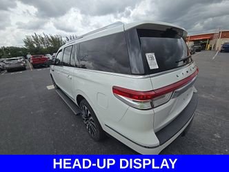 Used 2022 Lincoln Navigator L Black Label AWD/4WD image 6