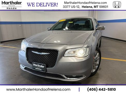 Used 2018 Chrysler 300 Limited AWD/4WD image 1