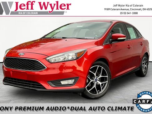 Used 2018 Ford Focus SEL FWD image 1