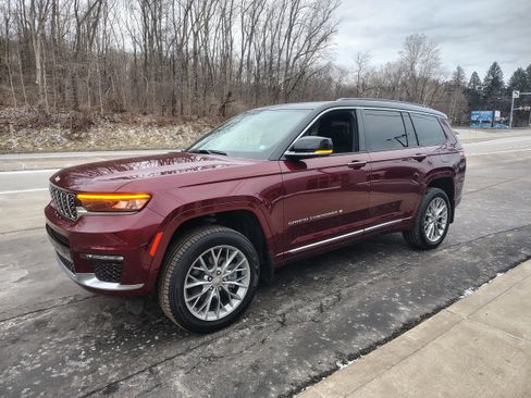 New 2025 Jeep Grand Cherokee L Summit image 5