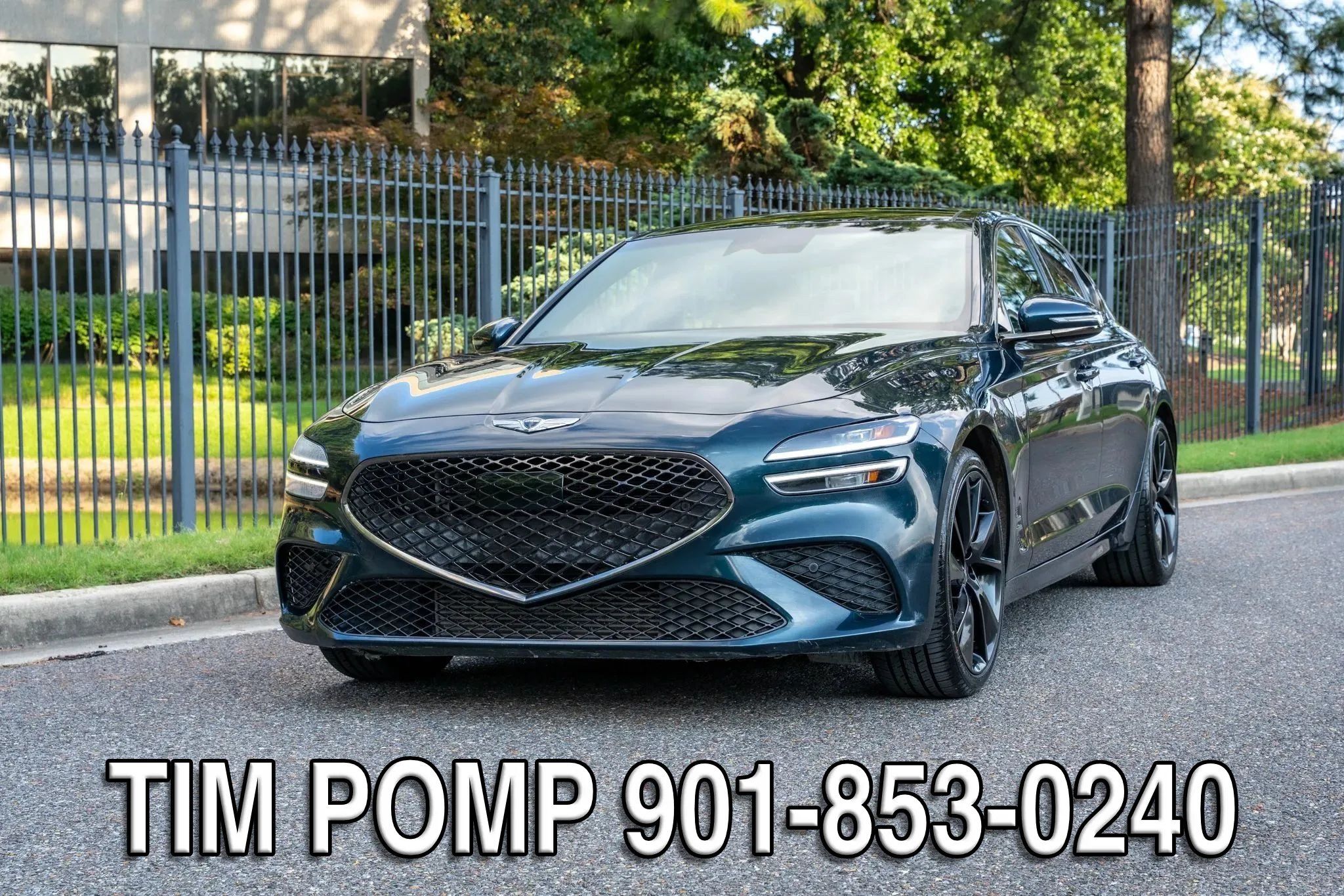 Used 2023 Genesis G70 2.0T w/ Sport Prestige Package RWD image 2
