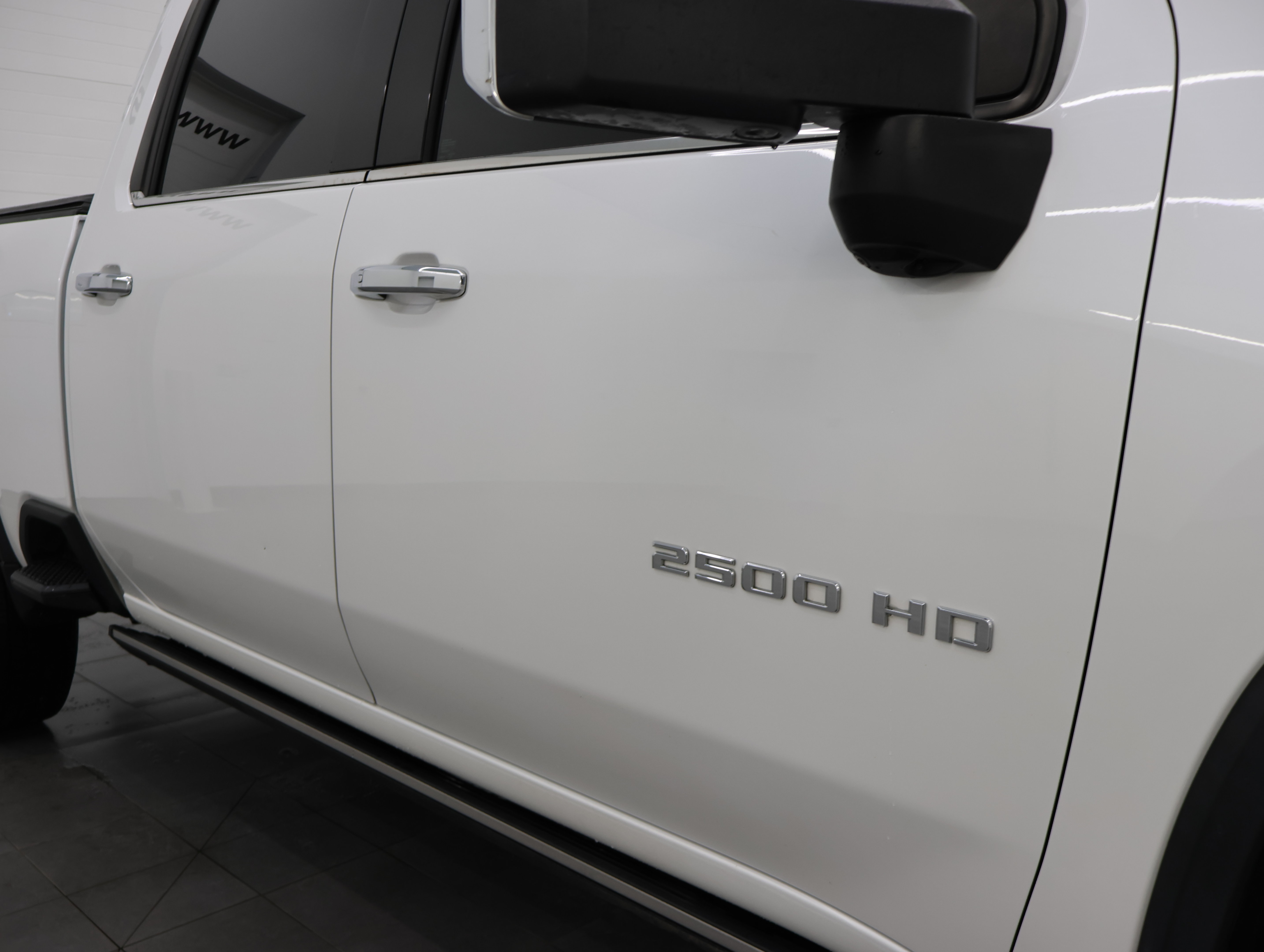 Used 2022 Chevrolet Silverado 2500 High Country w/ Safety Package II AWD/4WD image 31