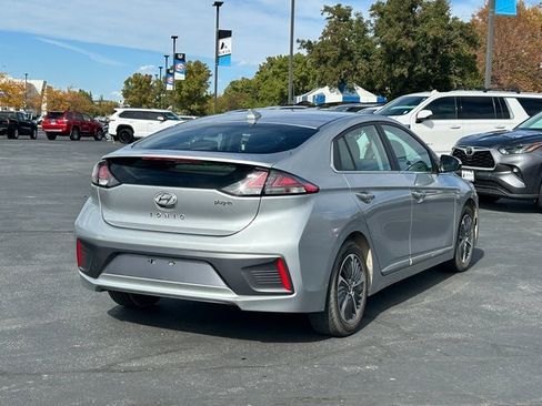 Used 2021 Hyundai Ioniq SEL image 3