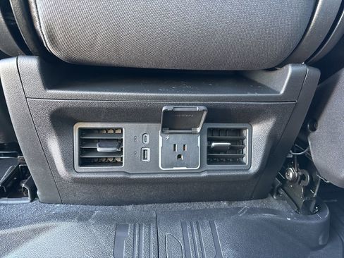 Used 2026 GMC Sierra 1500 Elevation image 14