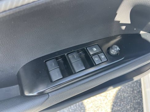 Used 2025 Toyota Camry SE w/ Multimedia Upgrade Package FWD image 15