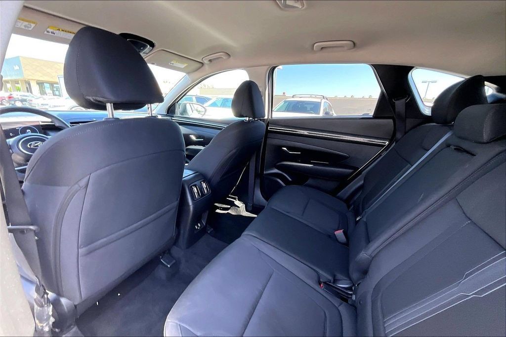 Certified 2024 Hyundai Tucson SEL AWD/4WD image 17