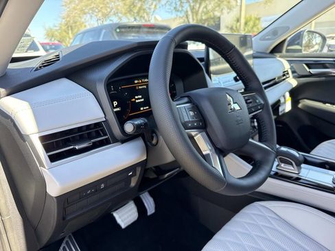 New 2026 Mitsubishi Outlander SEL AWD/4WD image 24