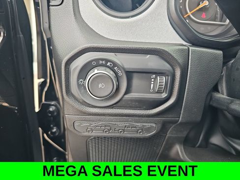 Used 2024 Jeep Wrangler Unlimited Sport AWD/4WD image 25