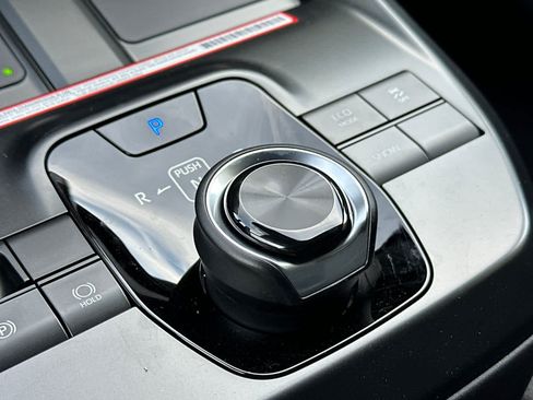 New 2026 Subaru Uncharted Premium FWD image 23